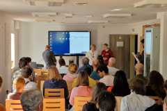 a9e60974-57b2-4d45-b1cd-feecd6925584