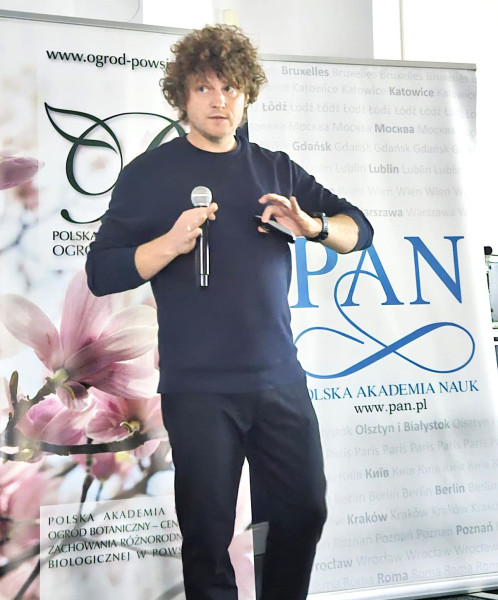 Dr. Grzegorz Szwacha