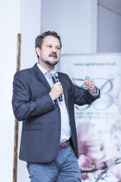 Prof. Péter Török