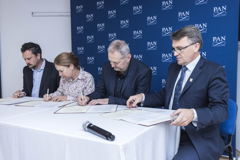 Signing of the Visegrad Agreement