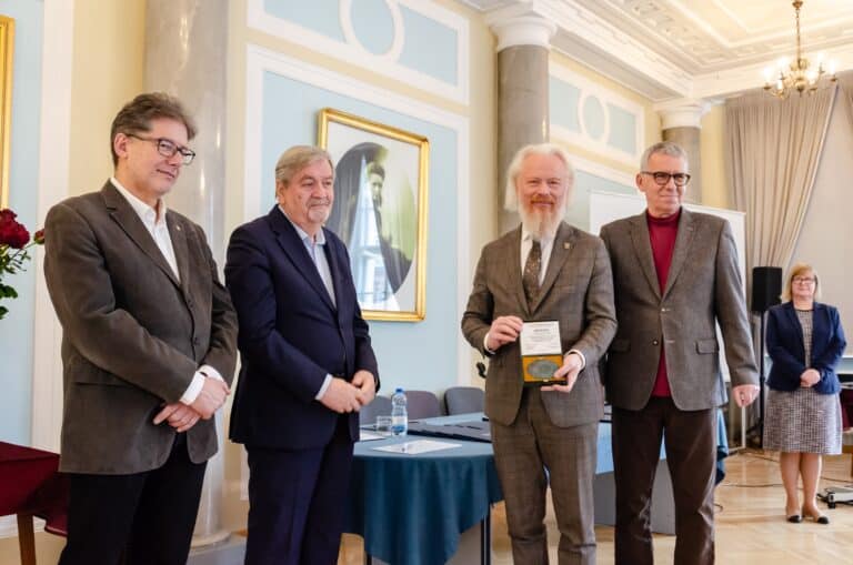 Letter from the Chairman of the Garden's Scientific Council to employees